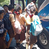 	Bus sekolah Dishub Buleleng setia mengantar - jemput pelajar di seputaran kota Singaraja.